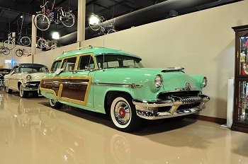 1954 Mercury Monterey Station Wagon