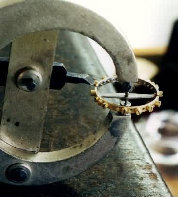 adjusting the balance wheel on the adjustment tool